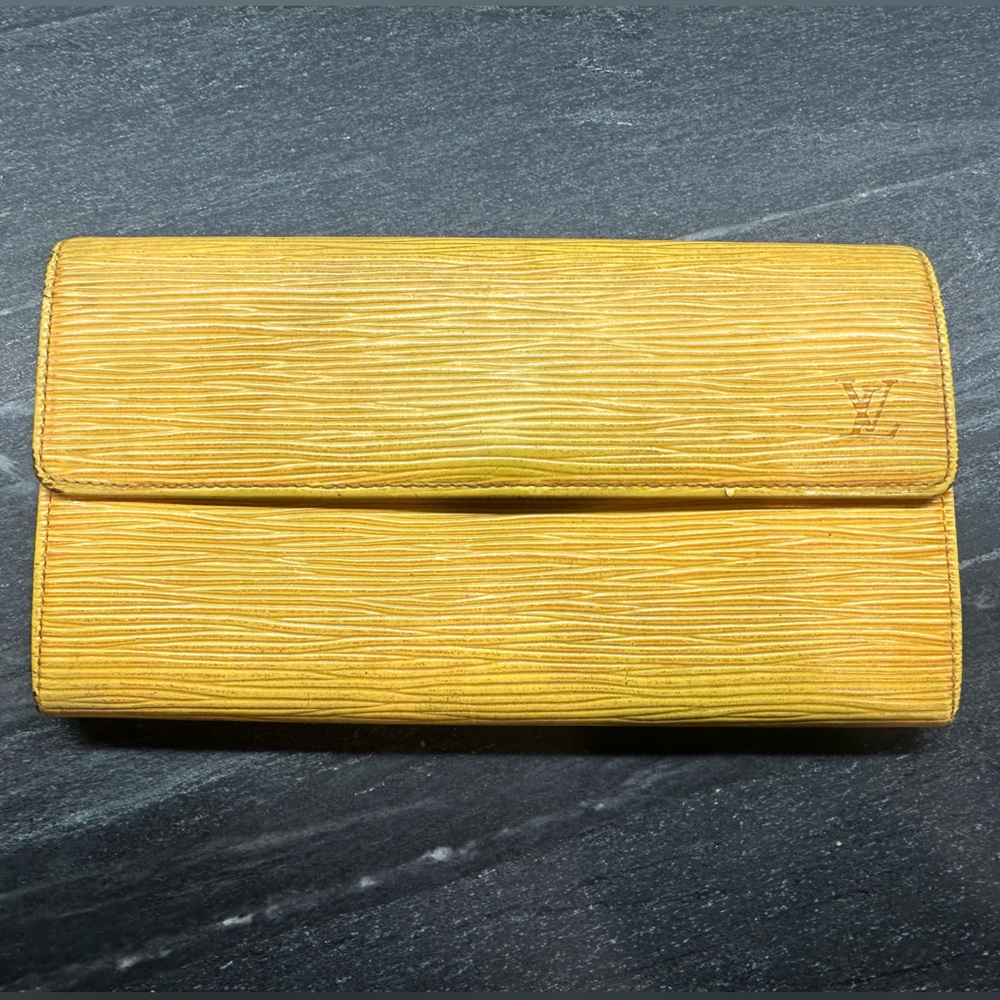Louis Vuitton Yellow Epi Leather Long Sarah Wallet